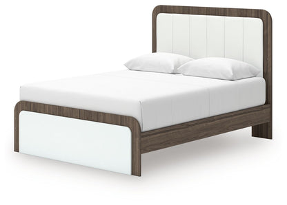 Kendanport - Upholstered Bed - Hornell Furniture Outlet