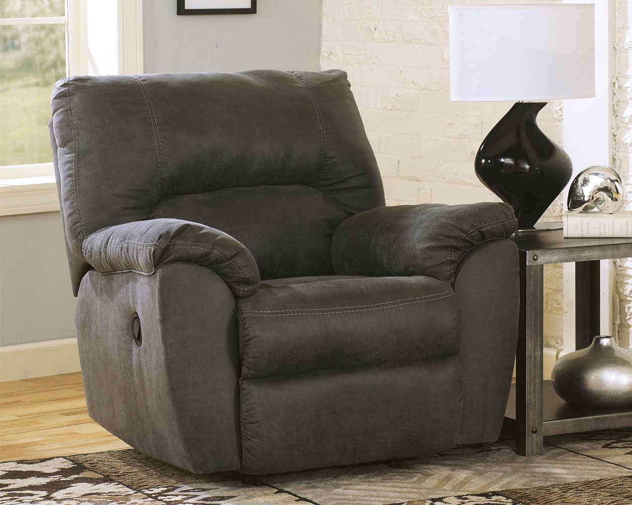 Tambo - Rocker Recliner - Hornell Furniture Outlet