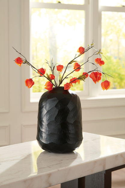 Ryanford - Vase - Hornell Furniture Outlet
