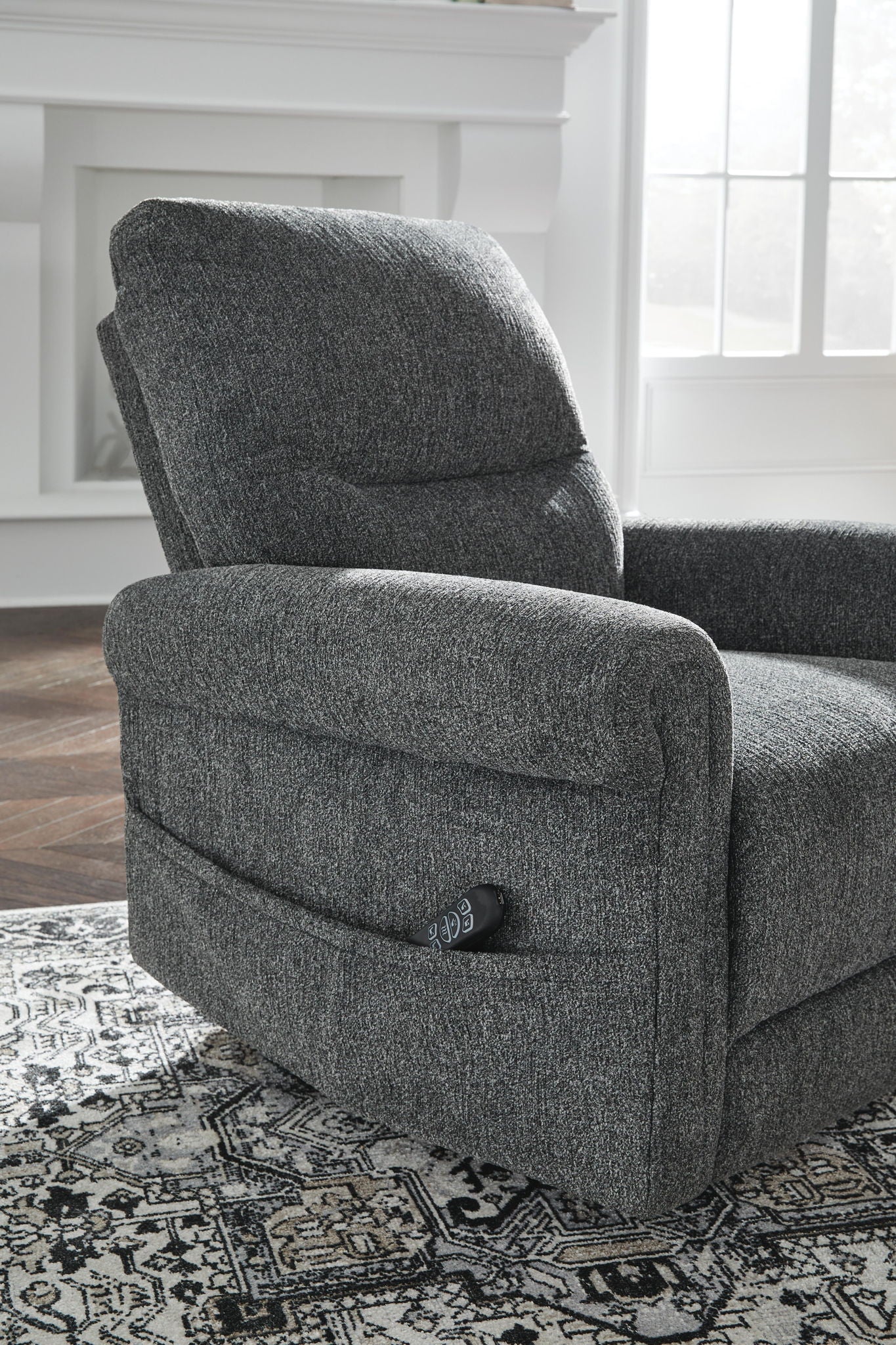 Aureta - Power Lift Recliner - Hornell Furniture Outlet