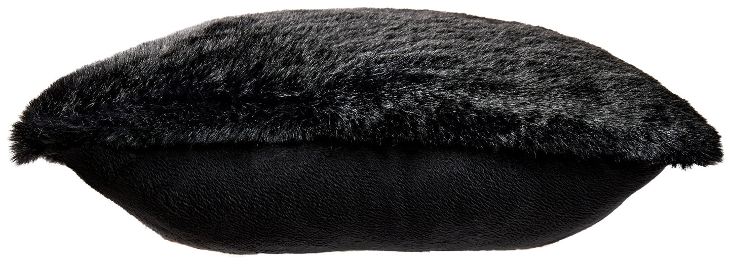 Gariland - Faux Fur Pillow - Hornell Furniture Outlet