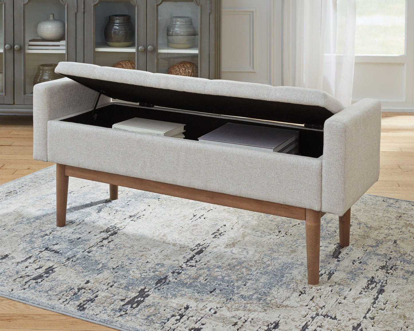 Briarson - Storage Bench - Beige / Brown - Hornell Furniture Outlet
