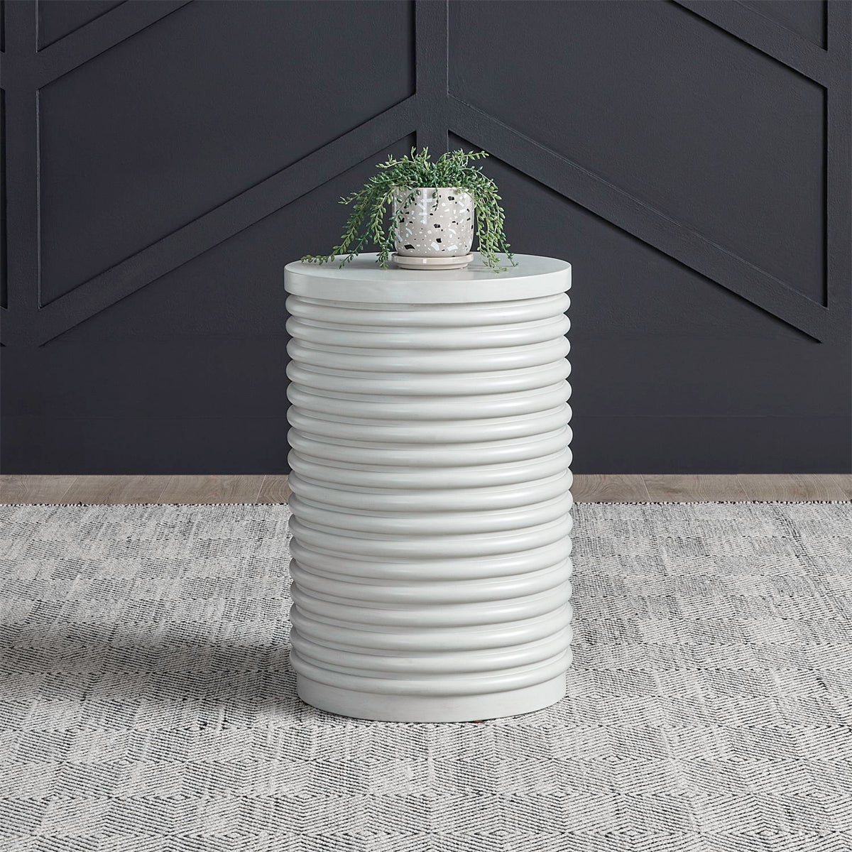 Berkley Square - Round Chairside Table - Linen & Khaki