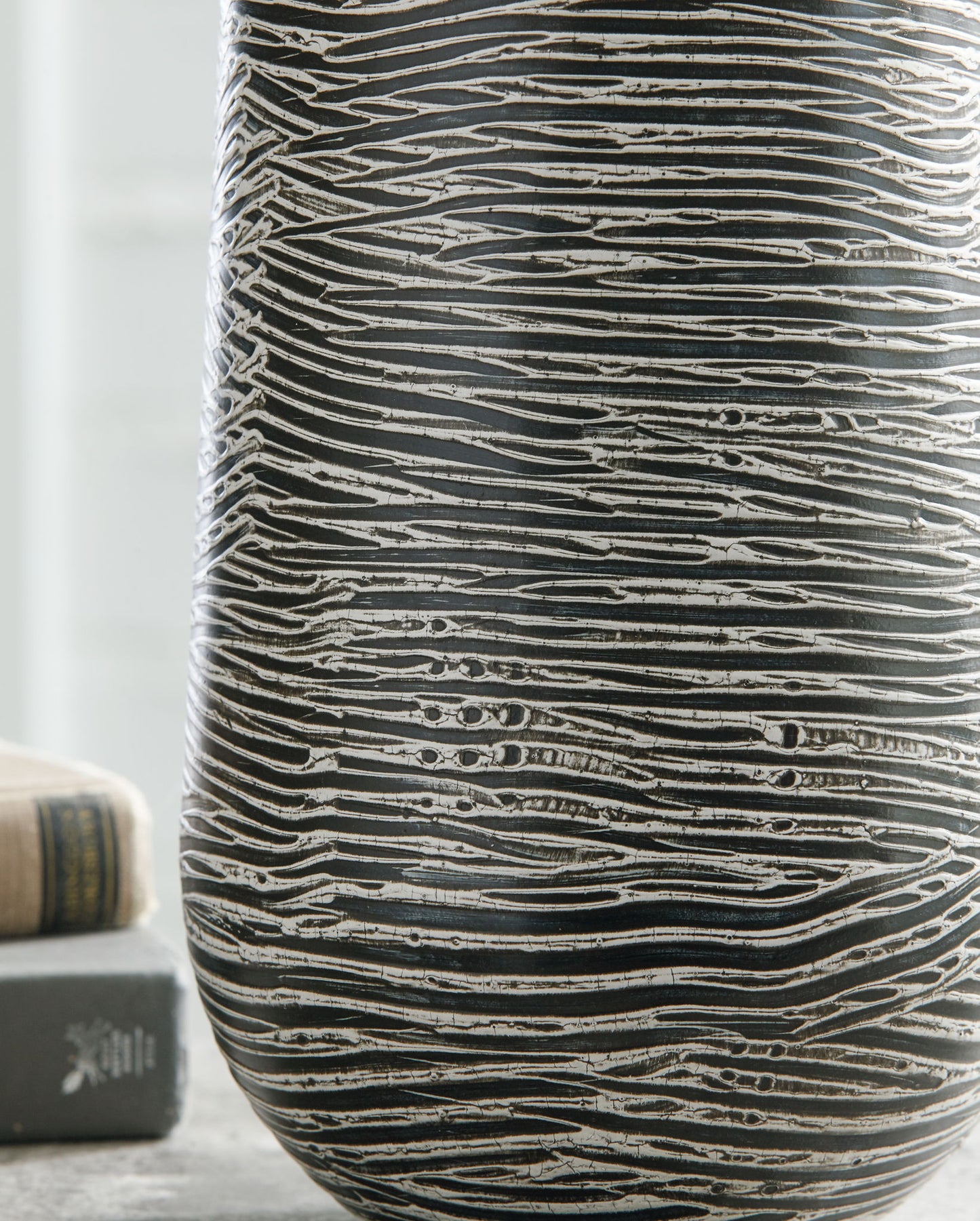 Fynn - Vase - Hornell Furniture Outlet