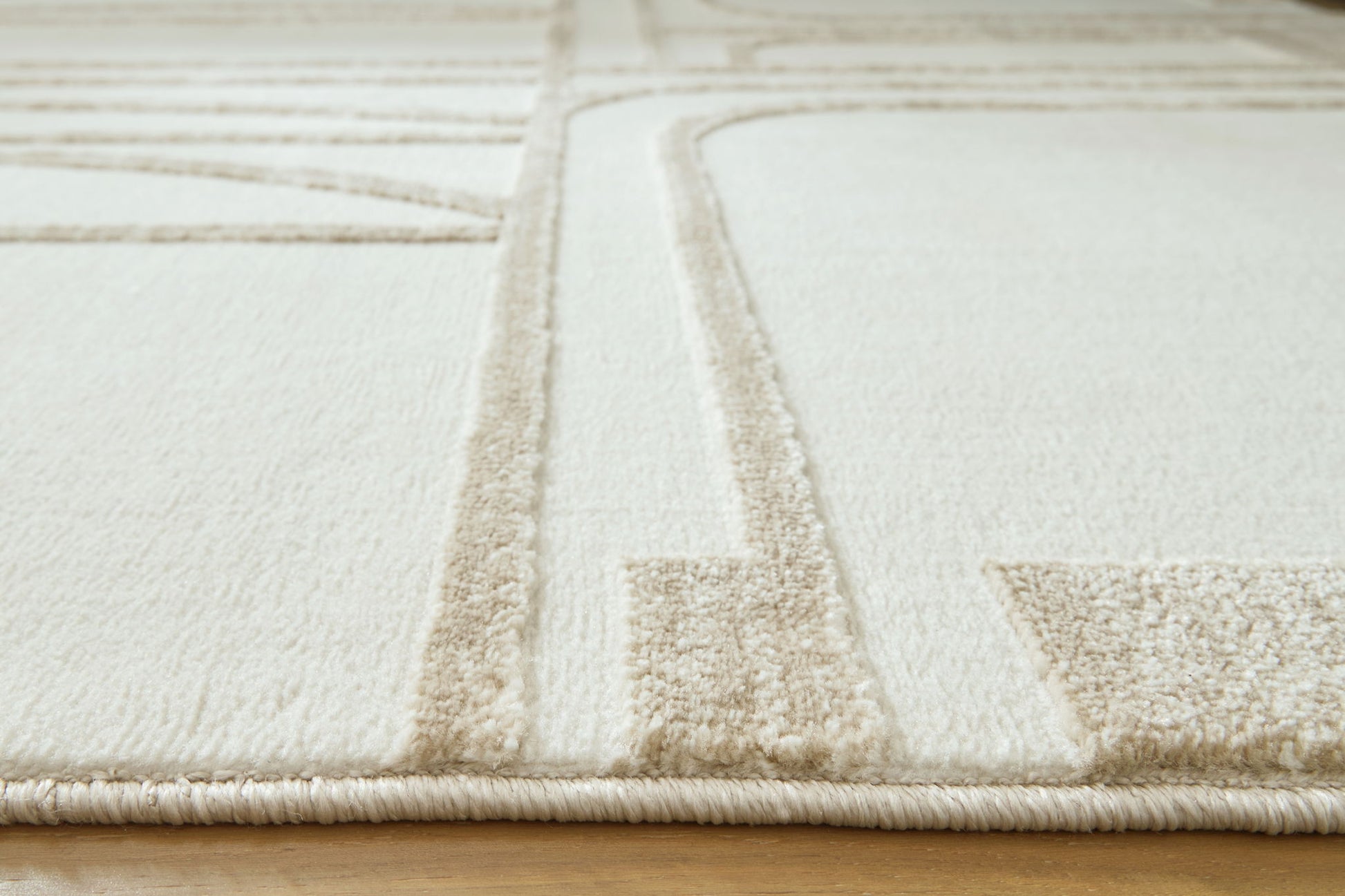 Farongrove - Rug - Hornell Furniture Outlet