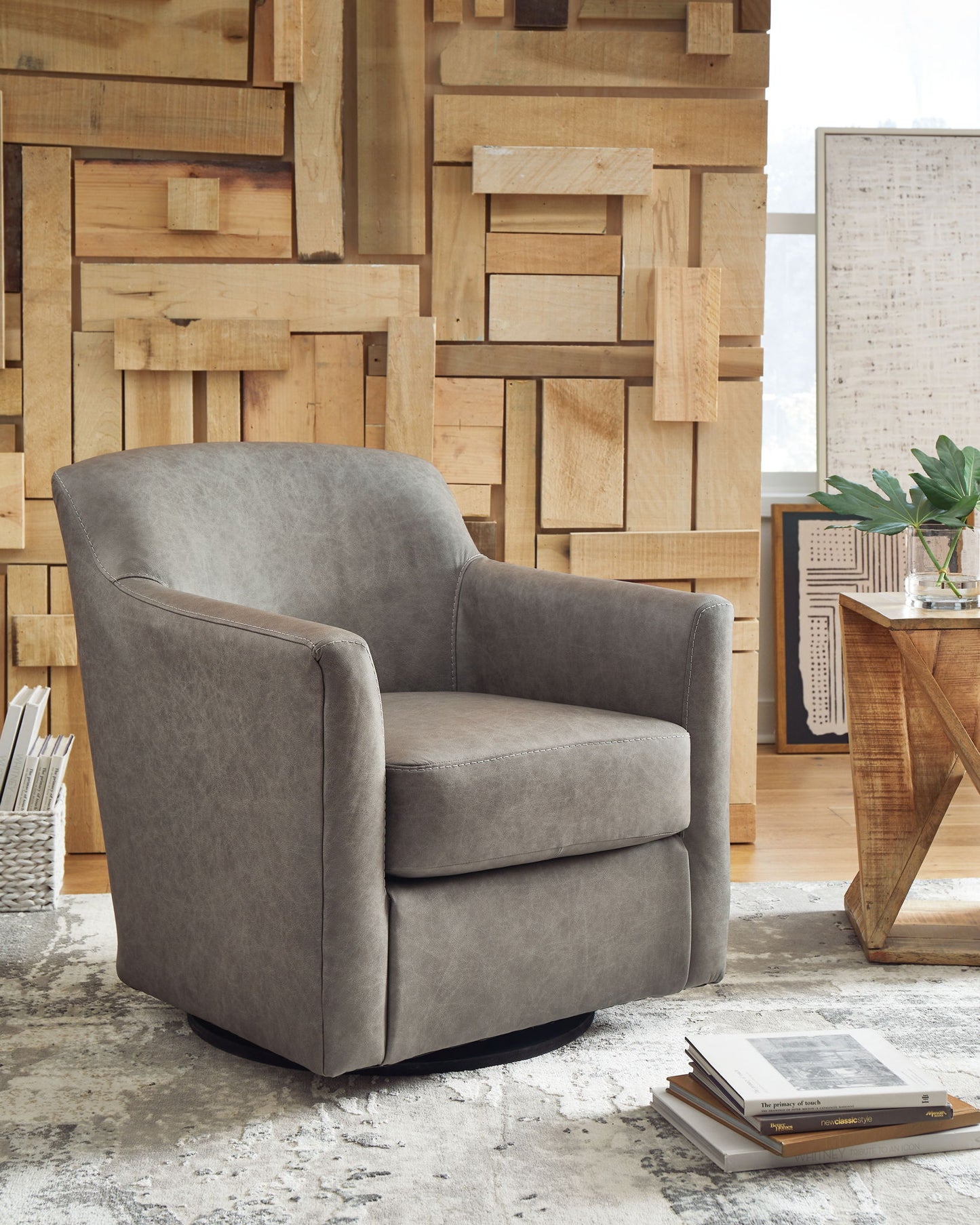 Bradney - Swivel Accent Chair - Hornell Furniture Outlet