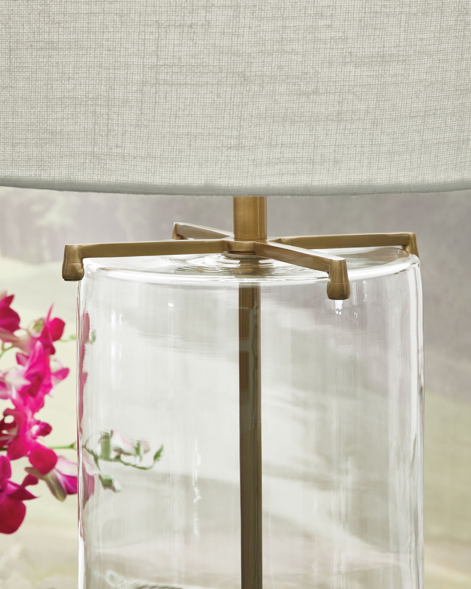 Gizeh - Glass Table Lamp - Clear / Gold Finish - Hornell Furniture Outlet