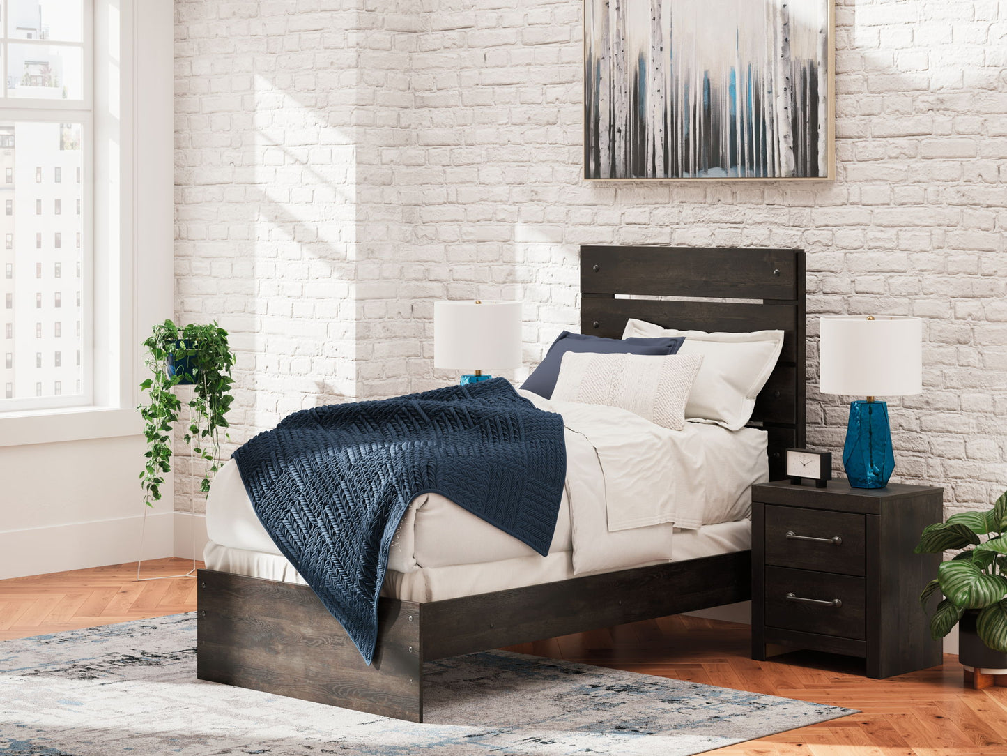 Hollivern - Panel Bed - Hornell Furniture Outlet