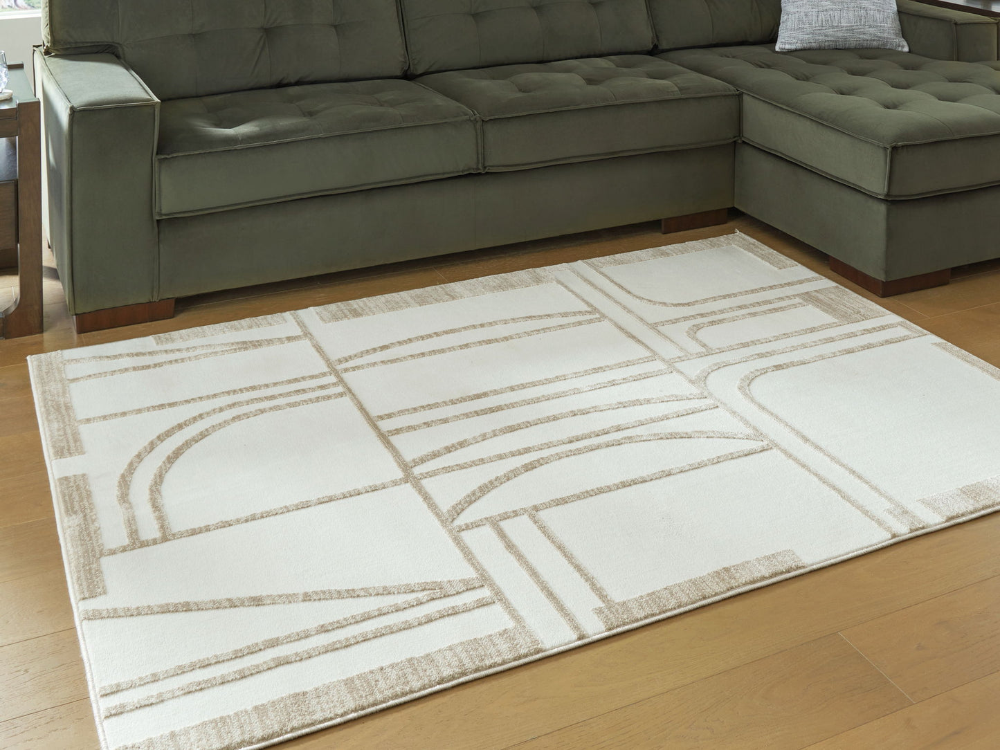 Farongrove - Rug - Hornell Furniture Outlet