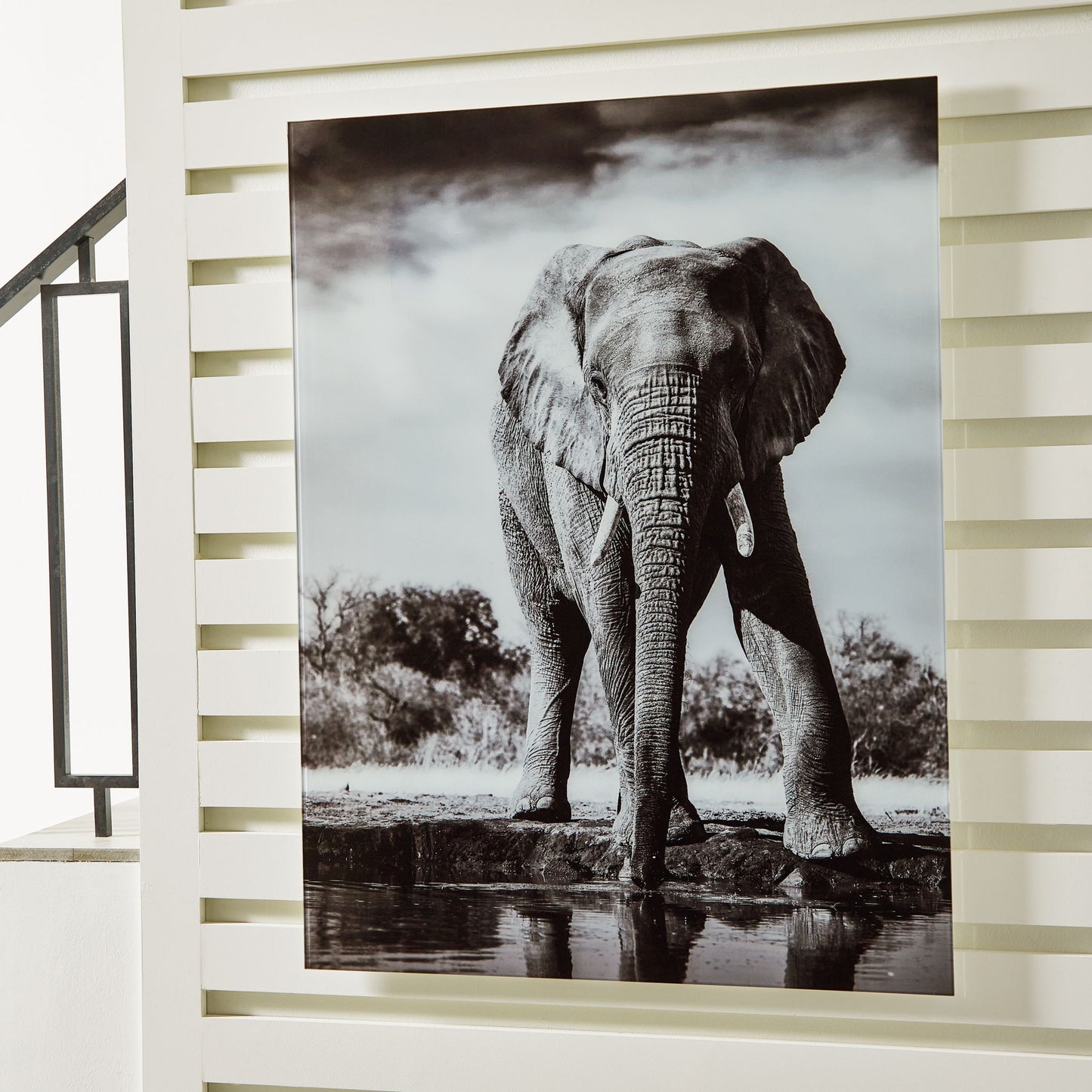 Glinyard - Black / White - Wall Art - Hornell Furniture Outlet