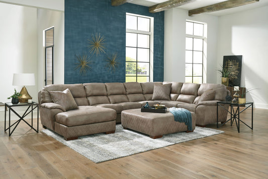Royce - Sectional With Cocktail Ottoman - Hornell Furniture Outlet