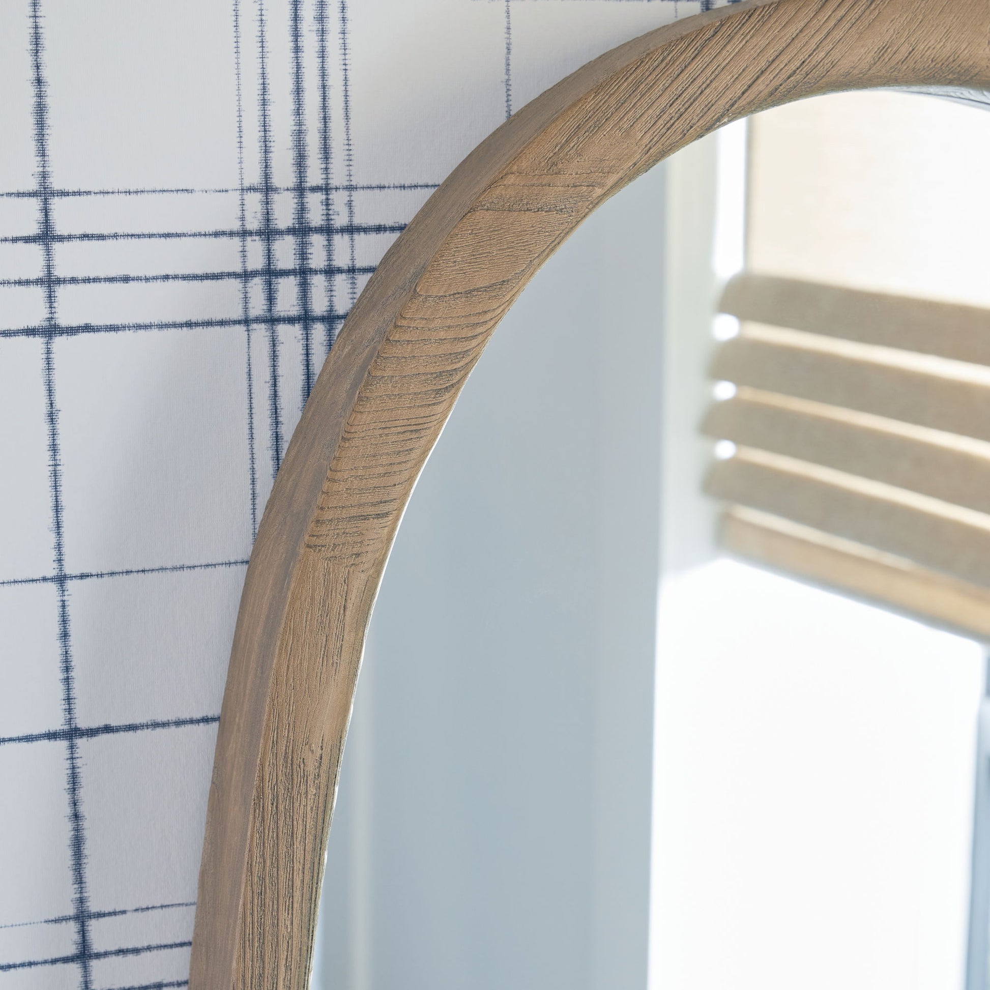 Aarilynn - Antique Brown - Accent Mirror - Hornell Furniture Outlet