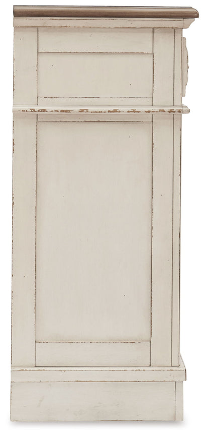 Realyn - Dresser, Mirror - Hornell Furniture Outlet