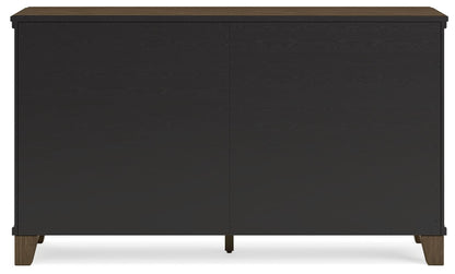 Shawbeck - Medium Brown - Dresser - Hornell Furniture Outlet