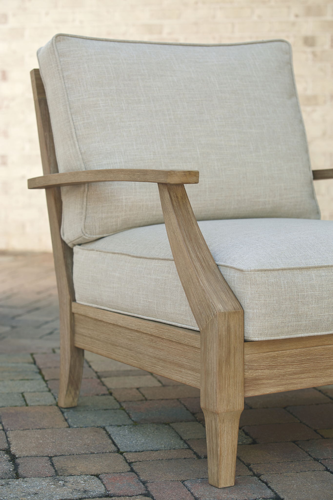 Clare View - Beige - Lounge Chair w/Cushion - Hornell Furniture Outlet