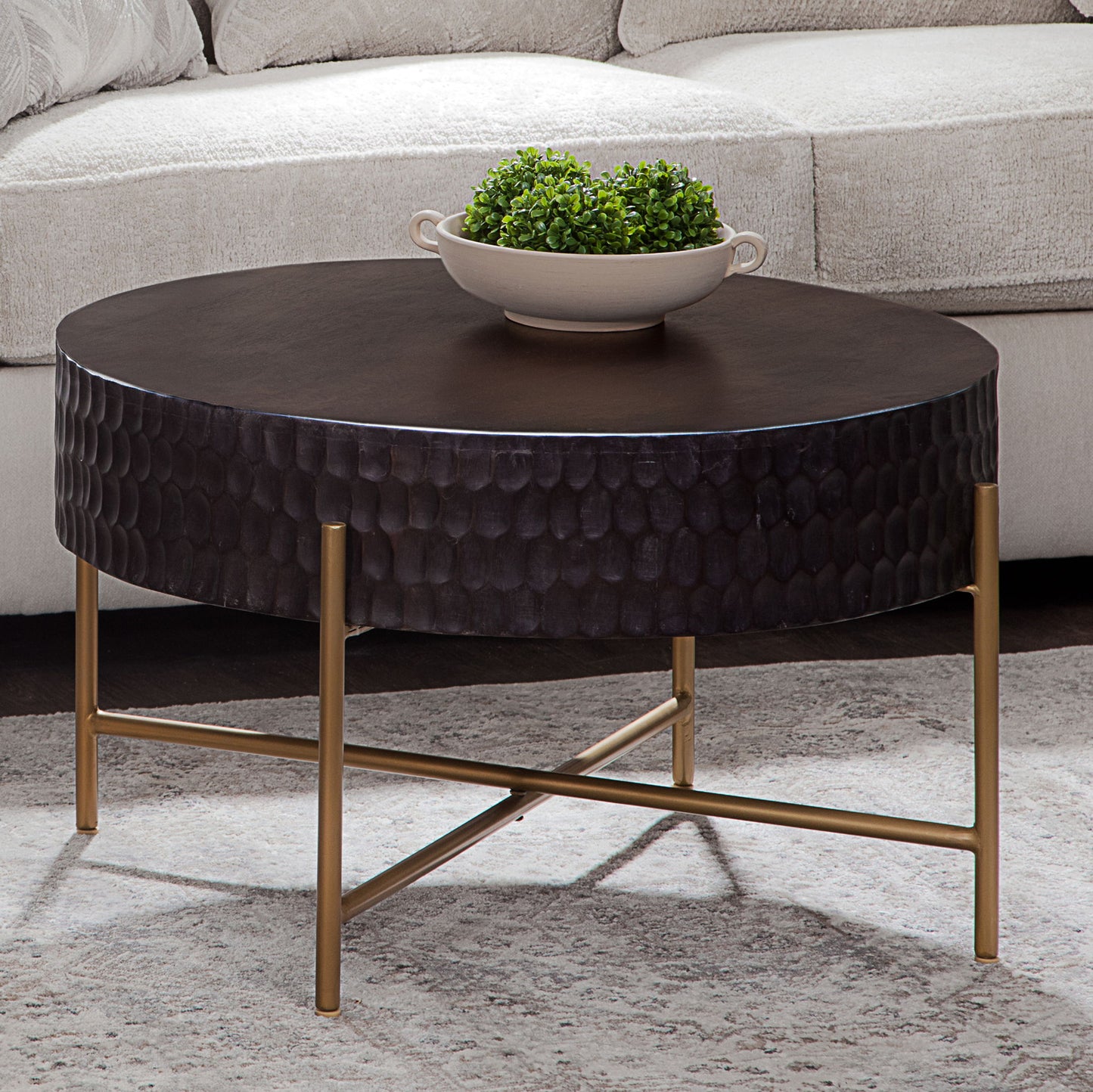 Bobbi - Round Table - Hornell Furniture Outlet