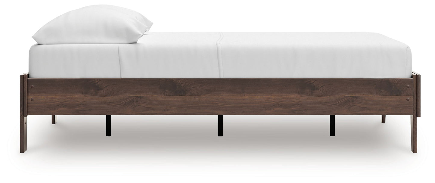 Calverson - Platform Bed - Hornell Furniture Outlet