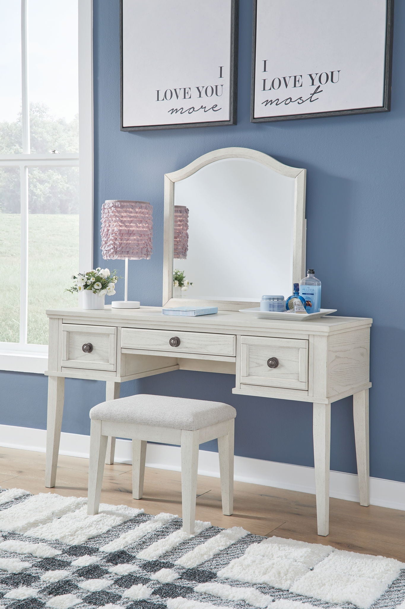 Robbinsdale - Antique White - Mirrored Vanity With Stool - Hornell Furniture Outlet