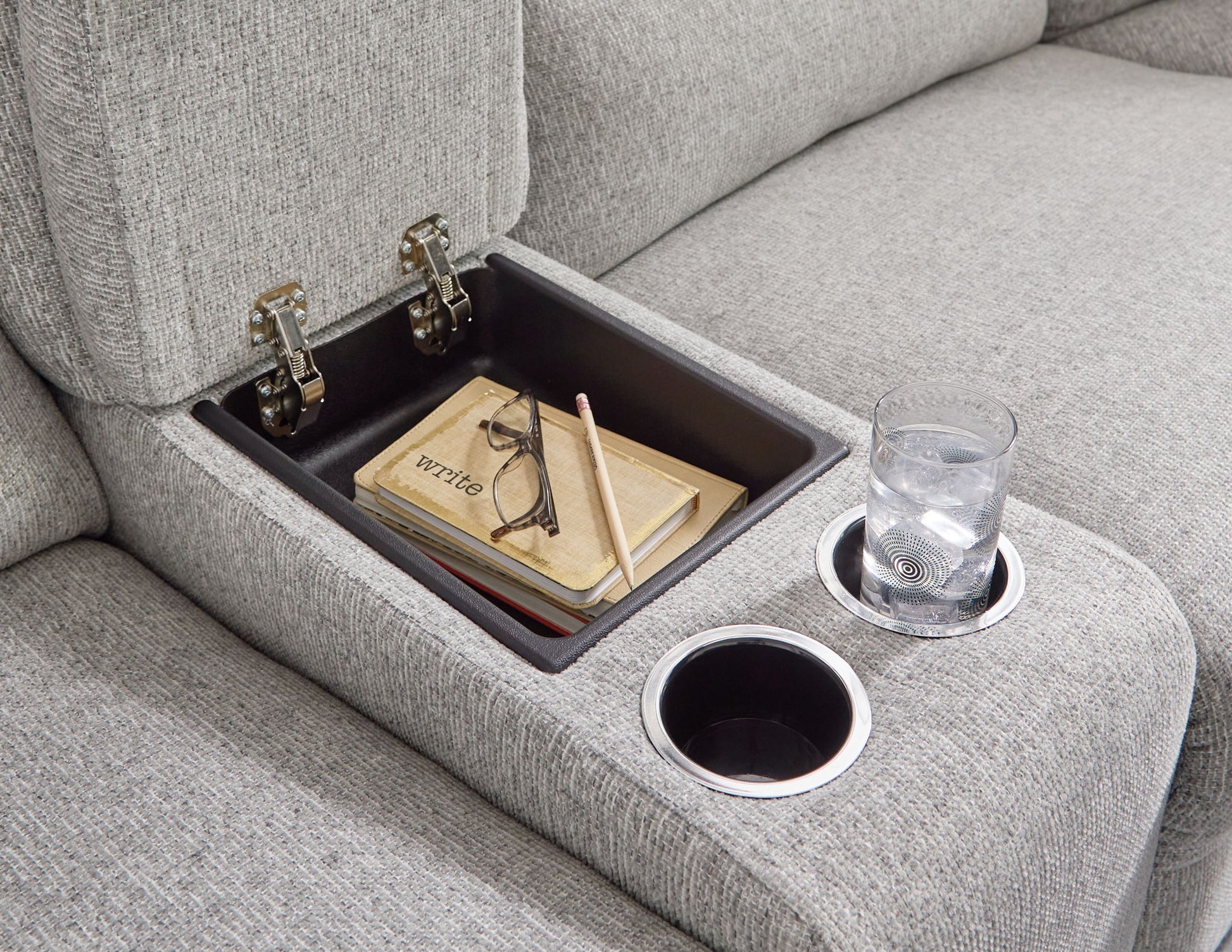 Acklen Place - Reclining Sectional - Hornell Furniture Outlet