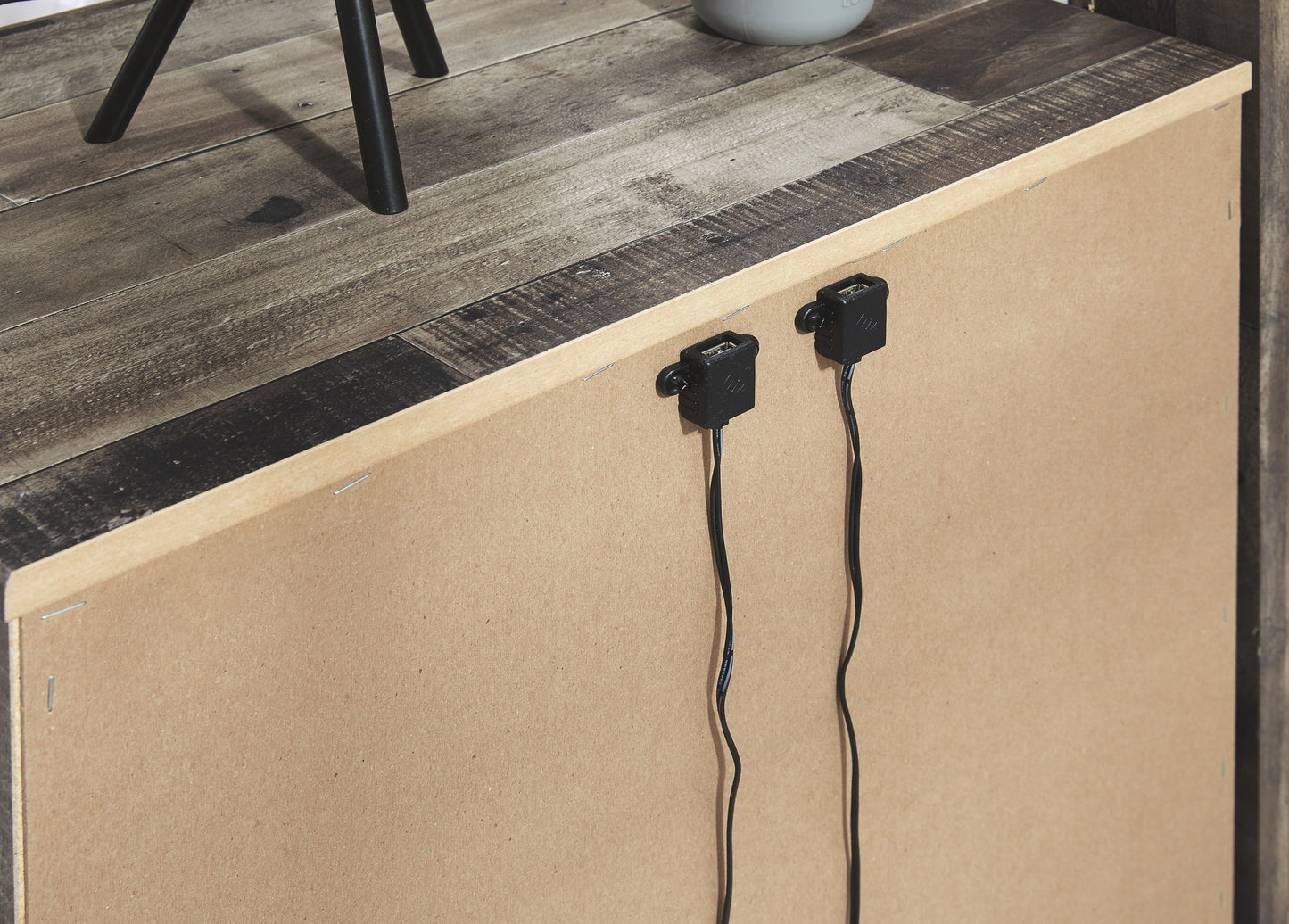 Derekson - Panel Bedroom Set - Hornell Furniture Outlet