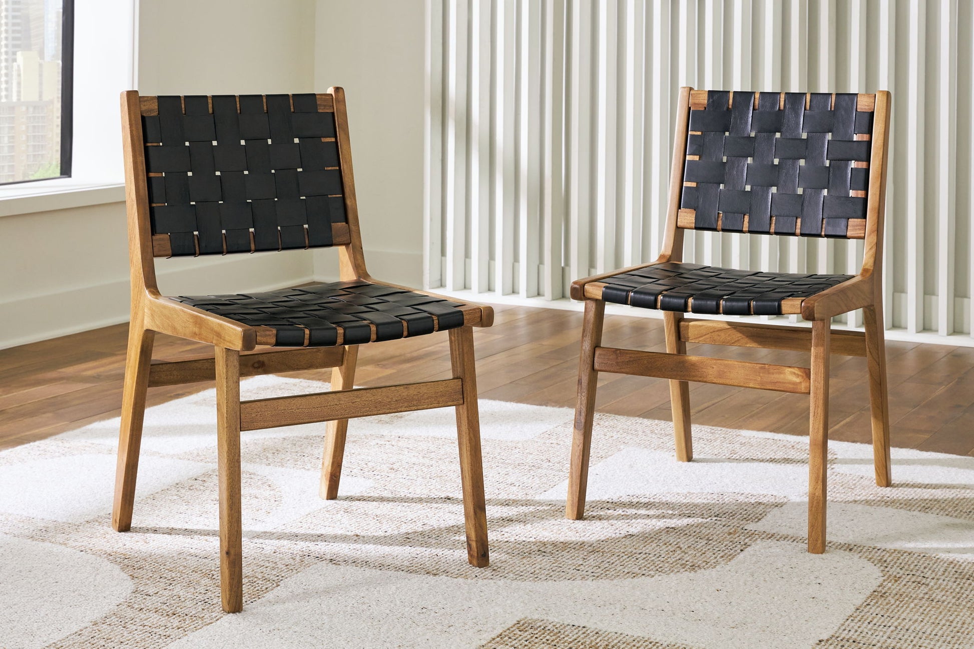 Fortmaine - Dining Room Set - Hornell Furniture Outlet