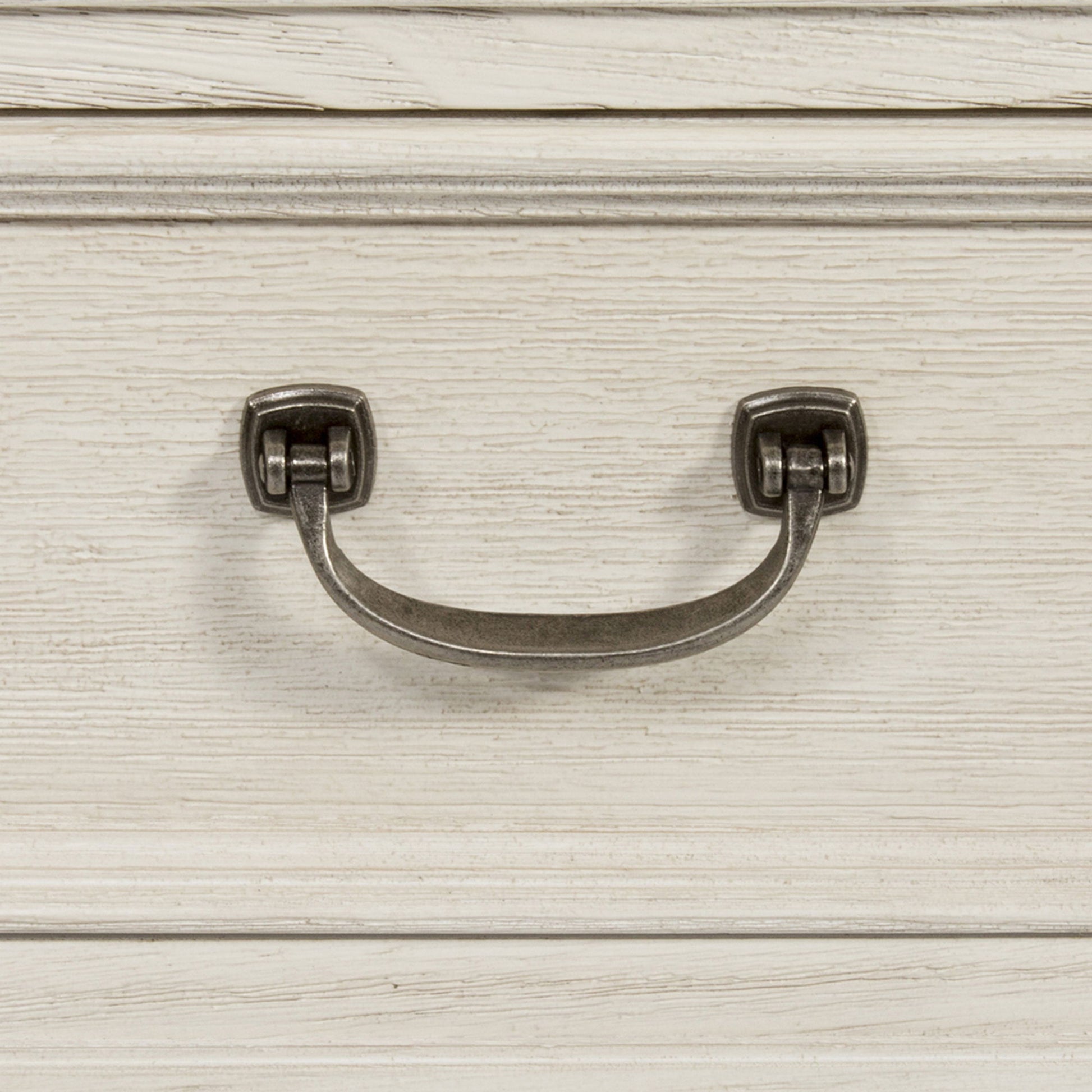 Bayside - 7 Drawer Dresser - White - Hornell Furniture Outlet