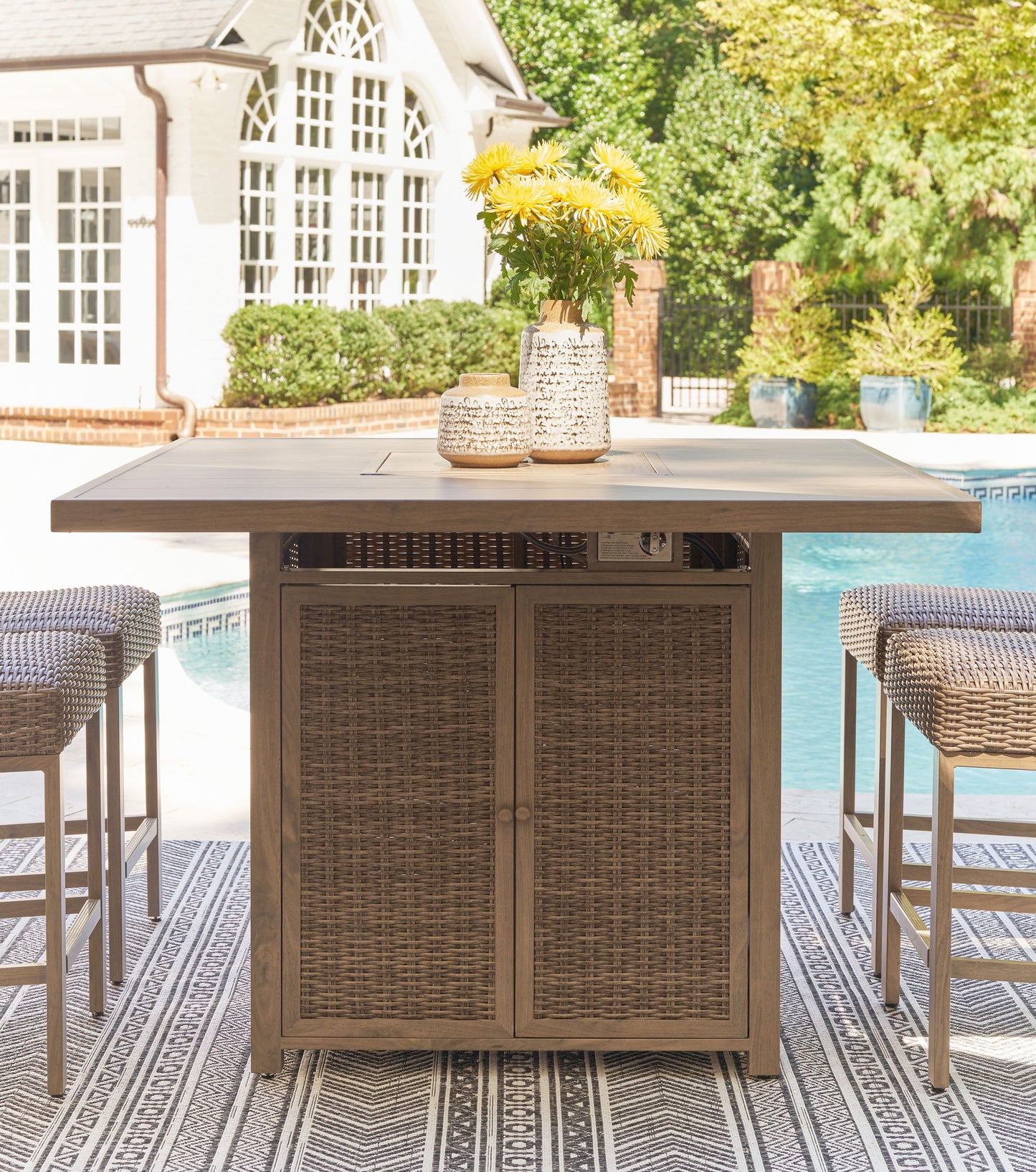 Walton Bridge - 5 Pc. - Square Bar Table W/Fire Pit, 4 Barstools - Driftwood - Hornell Furniture Outlet