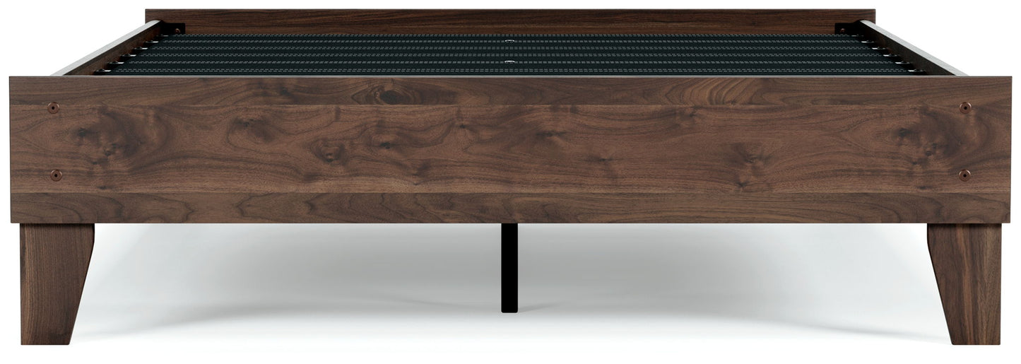 Calverson - Platform Bed - Hornell Furniture Outlet