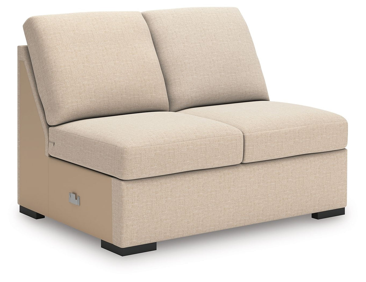 LadyMae - 5 Piece Sectional