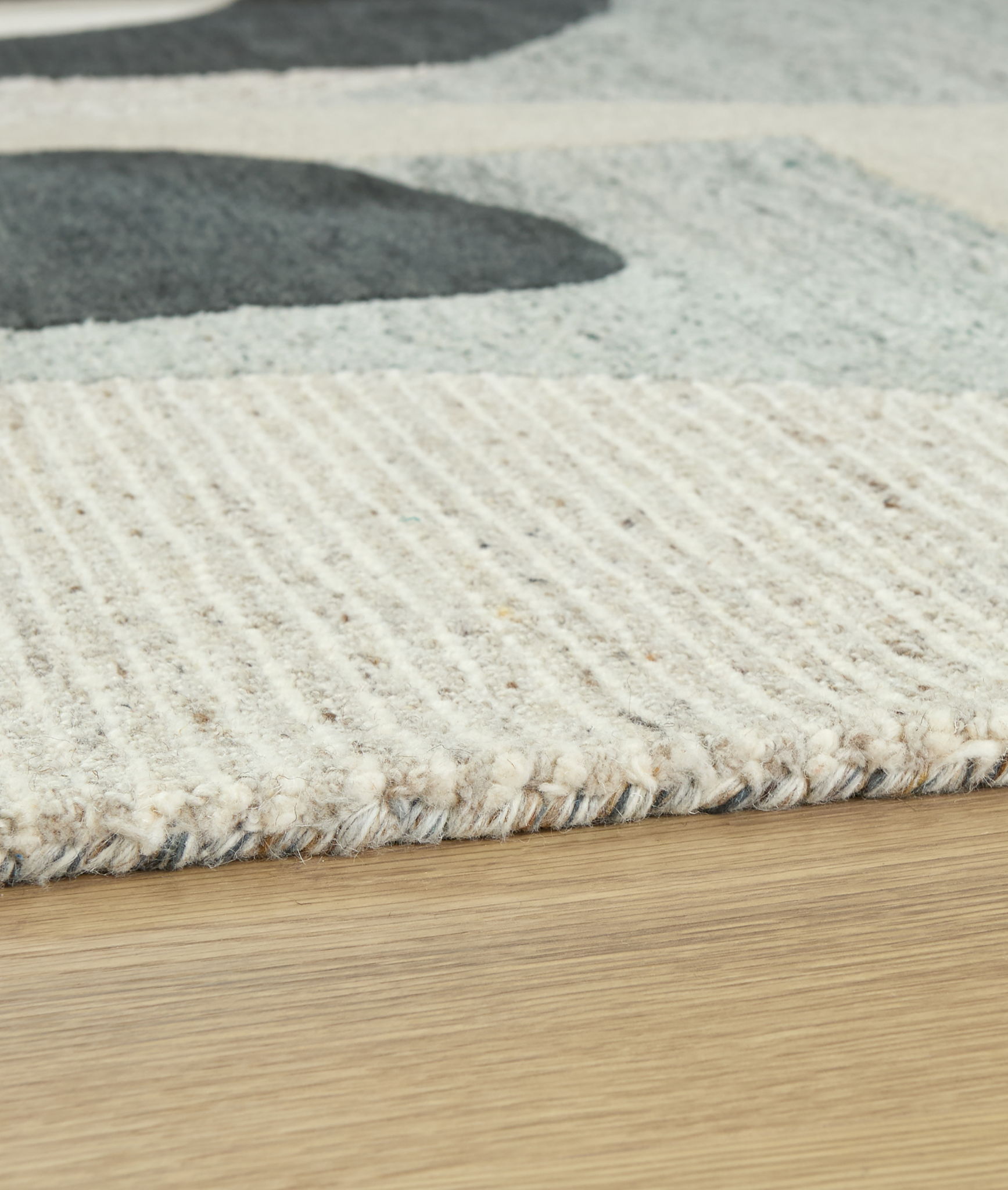 Edrickhill - Rug - Hornell Furniture Outlet