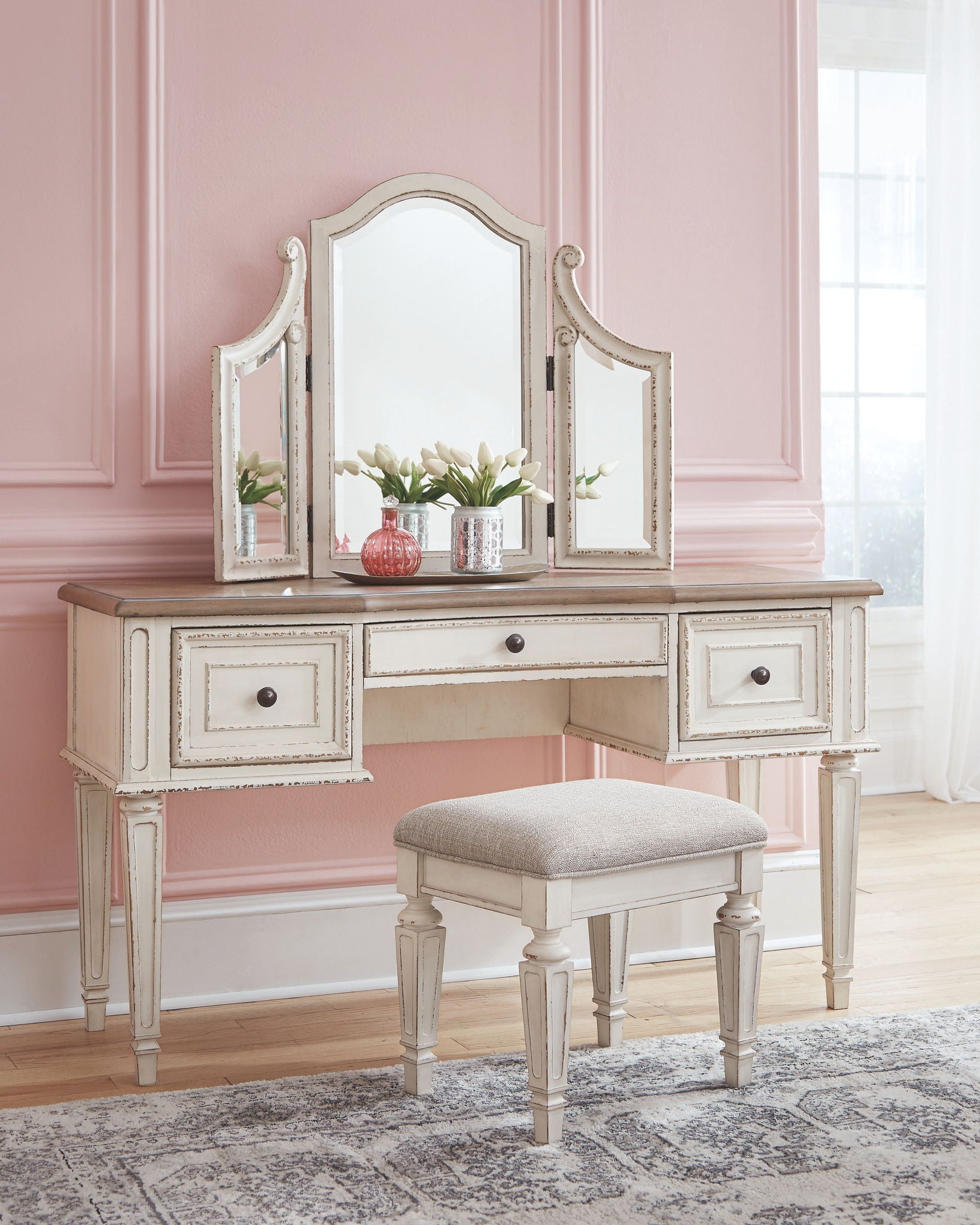 Realyn - White / Brown / Beige - Vanity/Mirror/Stool (Set of 3) - Hornell Furniture Outlet