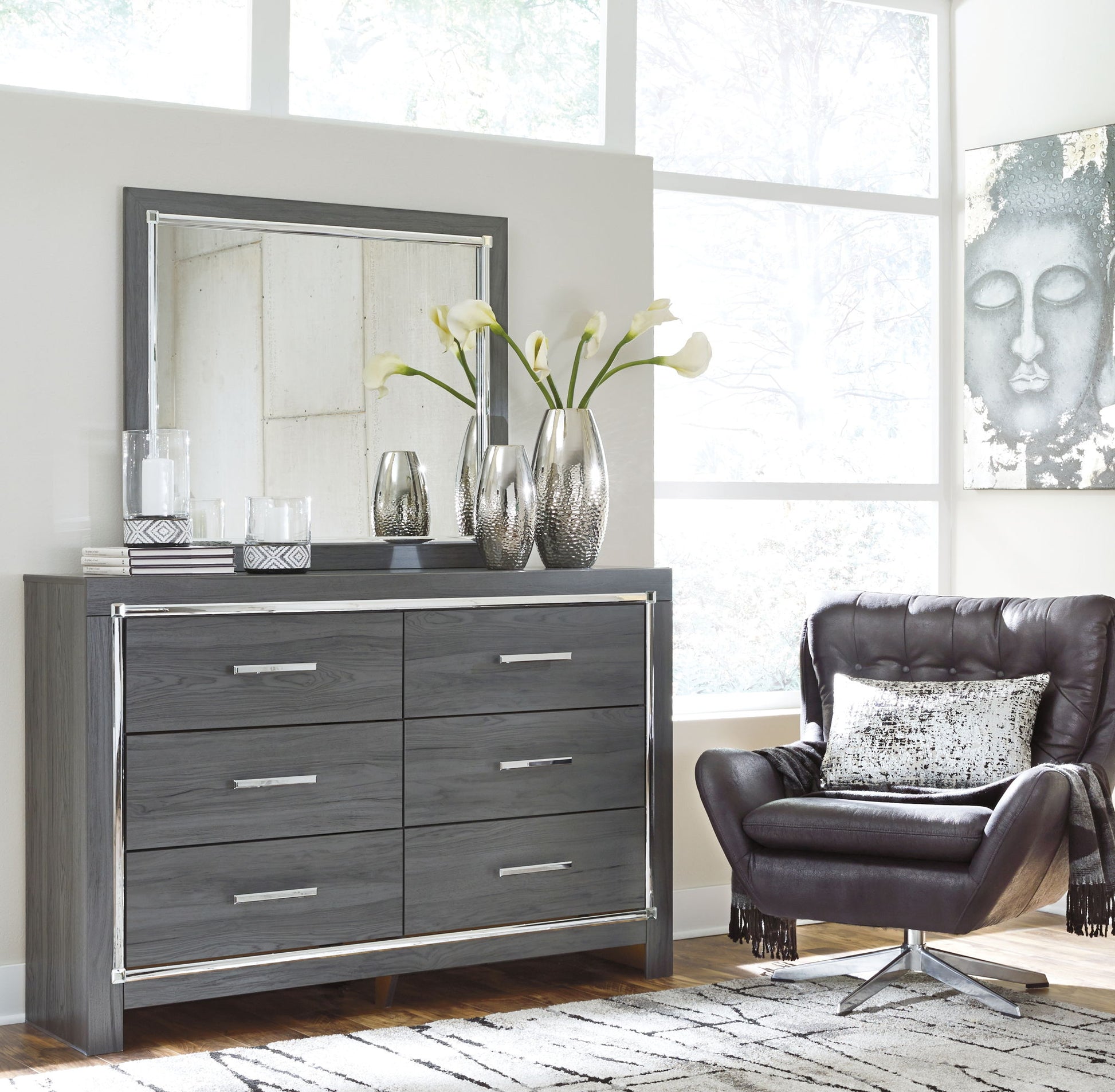 Lodanna - Dresser, Mirror - Hornell Furniture Outlet