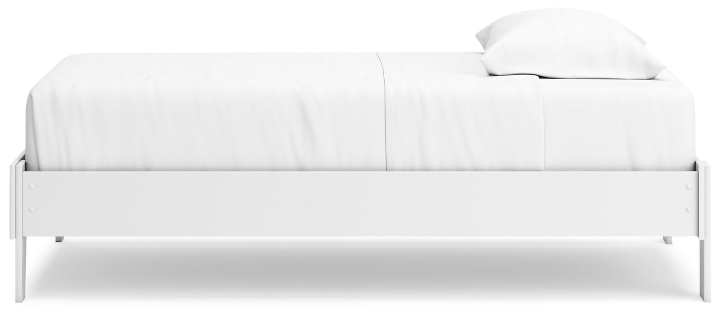 Hallityn - Platform Bed - Hornell Furniture Outlet