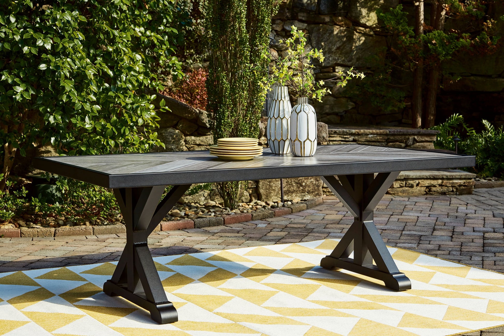 Beachcroft - Rect Dining Table W/Umb Opt - Hornell Furniture Outlet