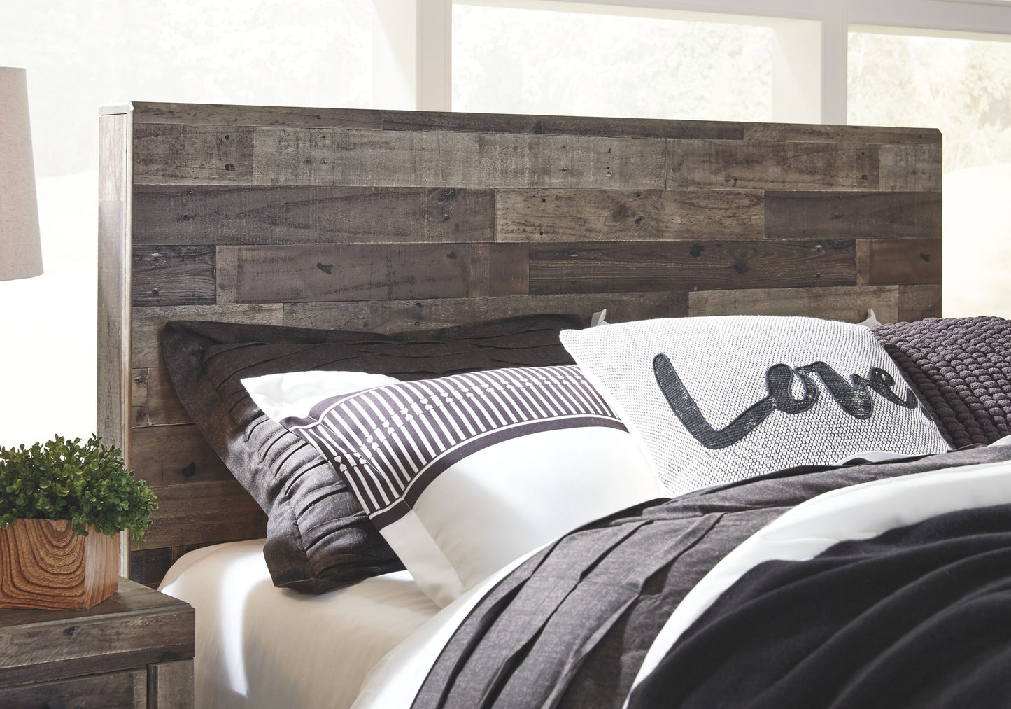 Derekson - Panel Headboard - Hornell Furniture Outlet