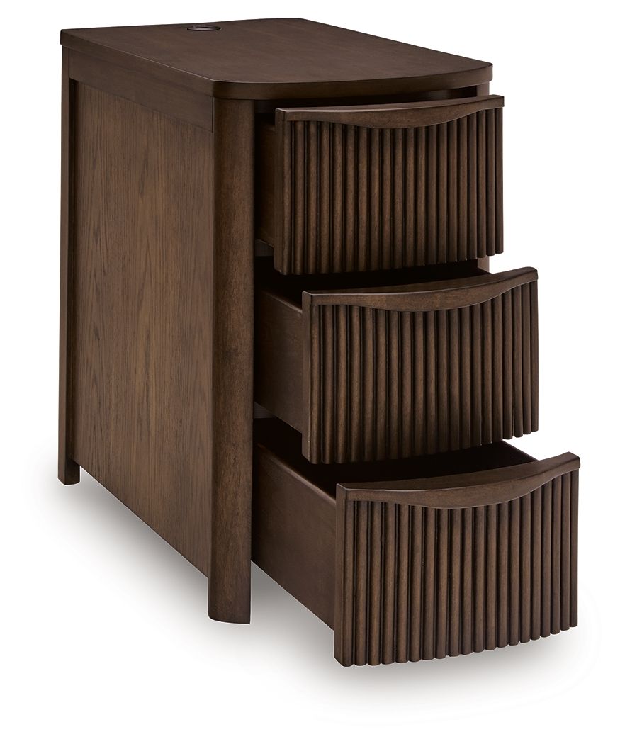 Camdill - Chair Side End Table - Hornell Furniture Outlet