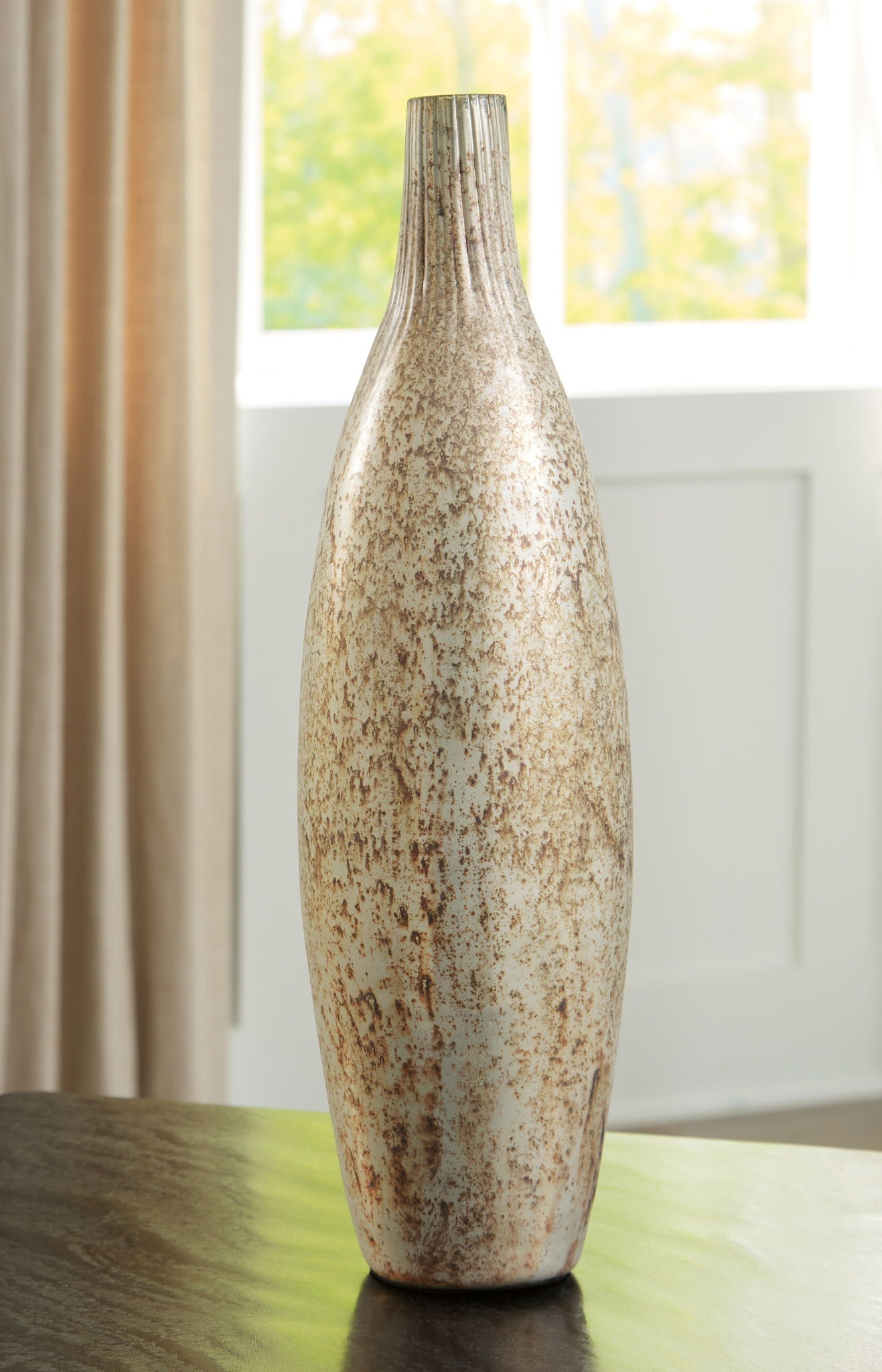 Plawite - Vase - Hornell Furniture Outlet