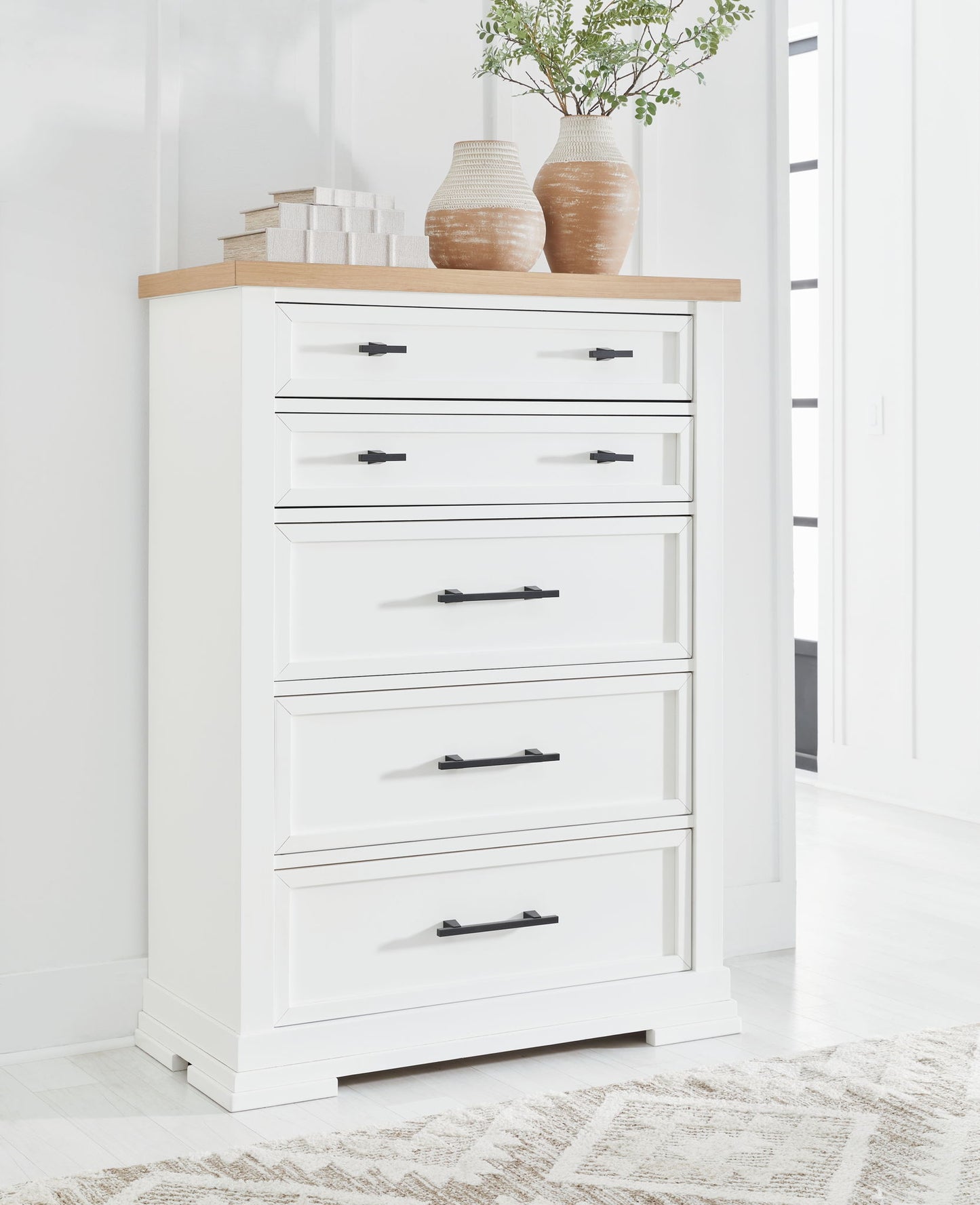 Ashbryn - White / Natural - Five Drawer Chest - Hornell Furniture Outlet