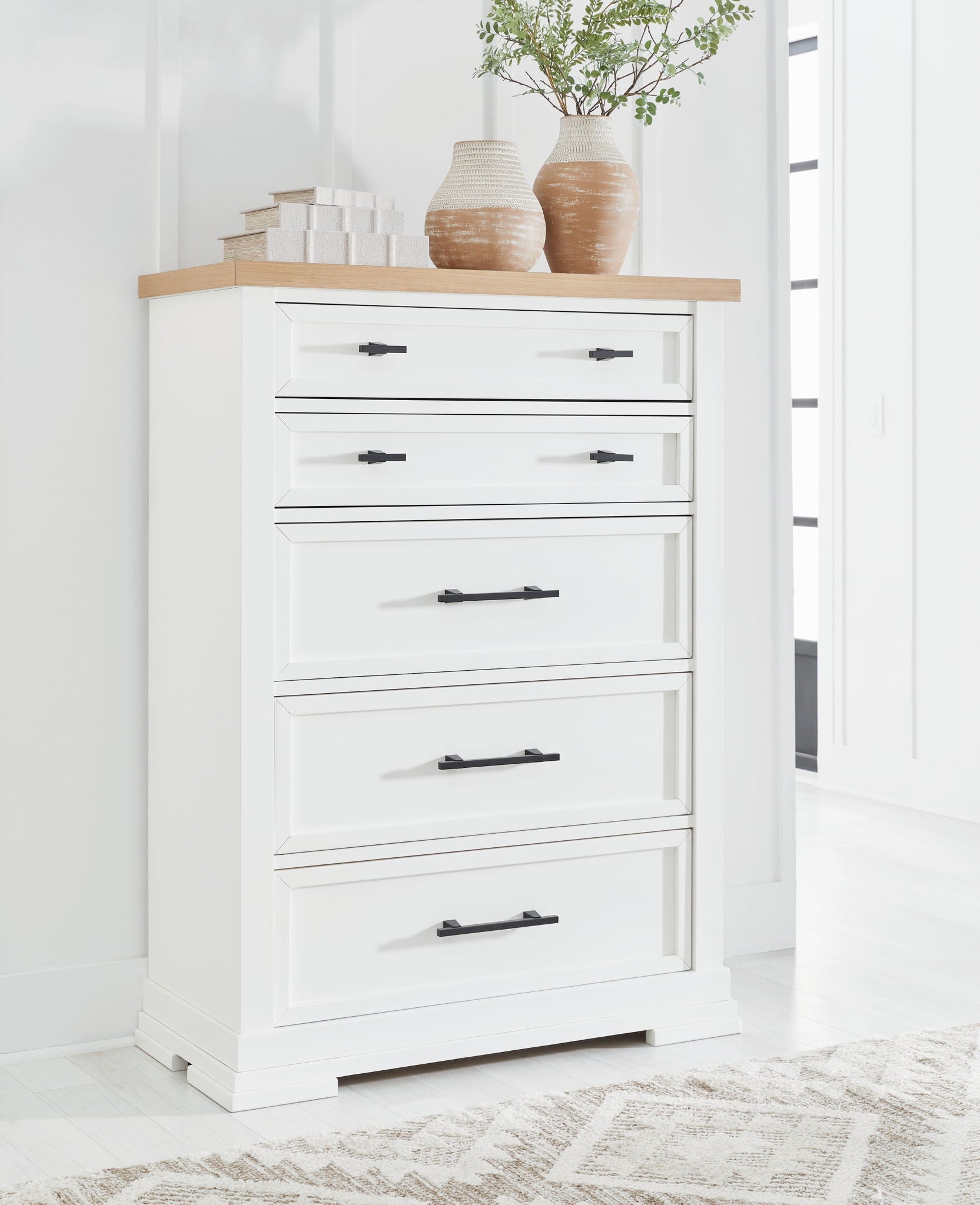Ashbryn - White / Natural - Five Drawer Chest - Hornell Furniture Outlet