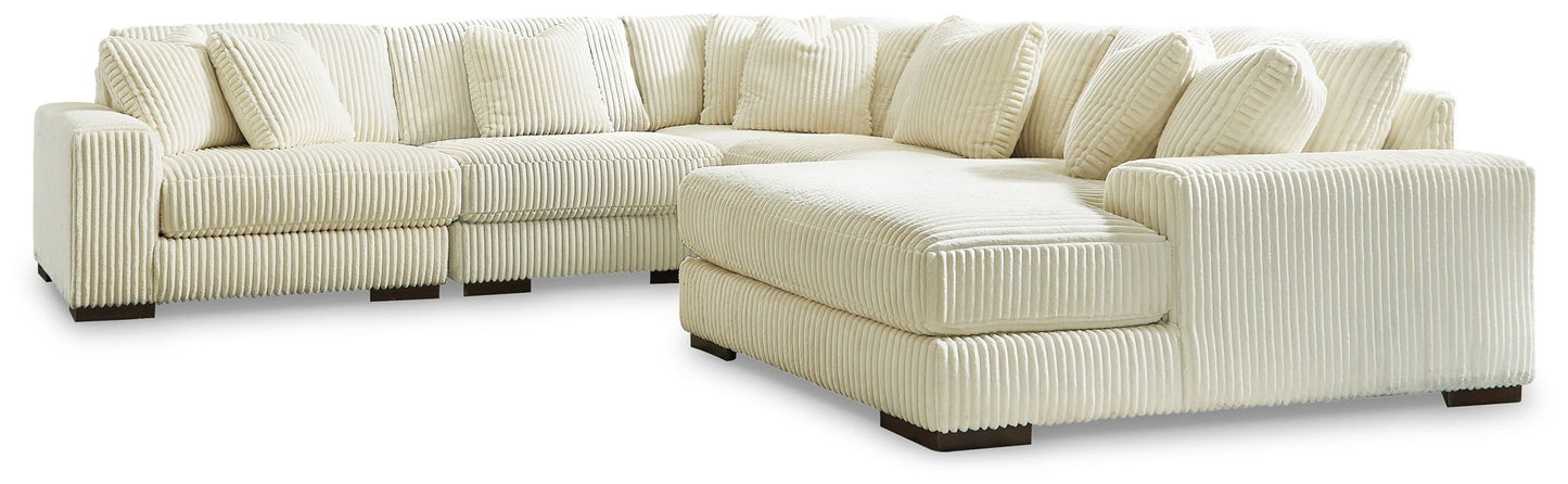 Lindyn - Sectional - Hornell Furniture Outlet