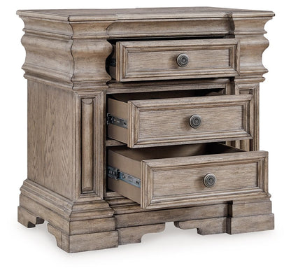 Blairhurst - Light Grayish Brown - Three Drawer Night Stand - Hornell Furniture Outlet