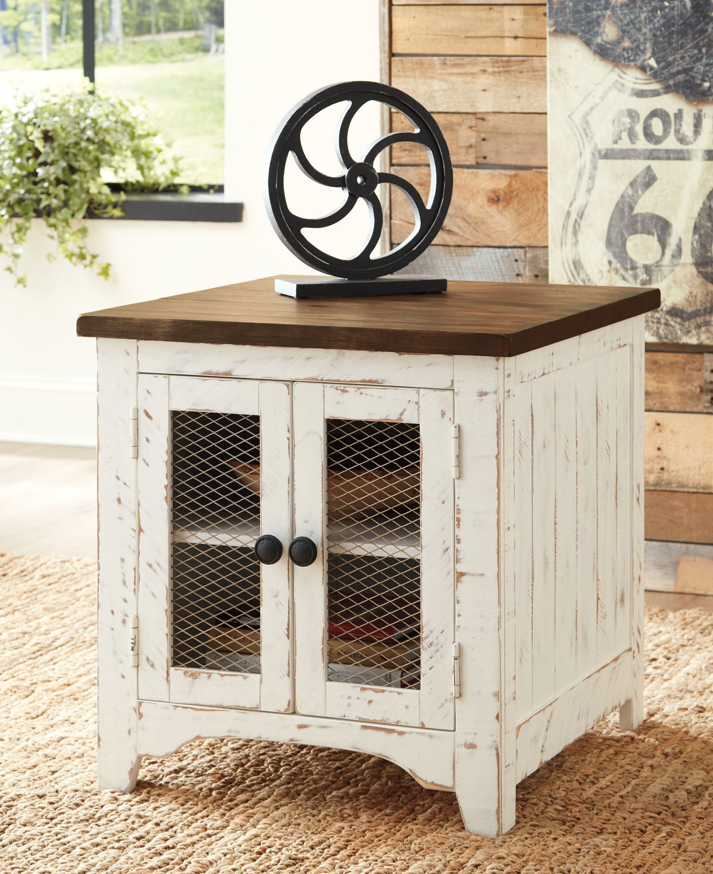 Wystfield - Rectangular End Table - 2 Doors - White / Brown - Hornell Furniture Outlet