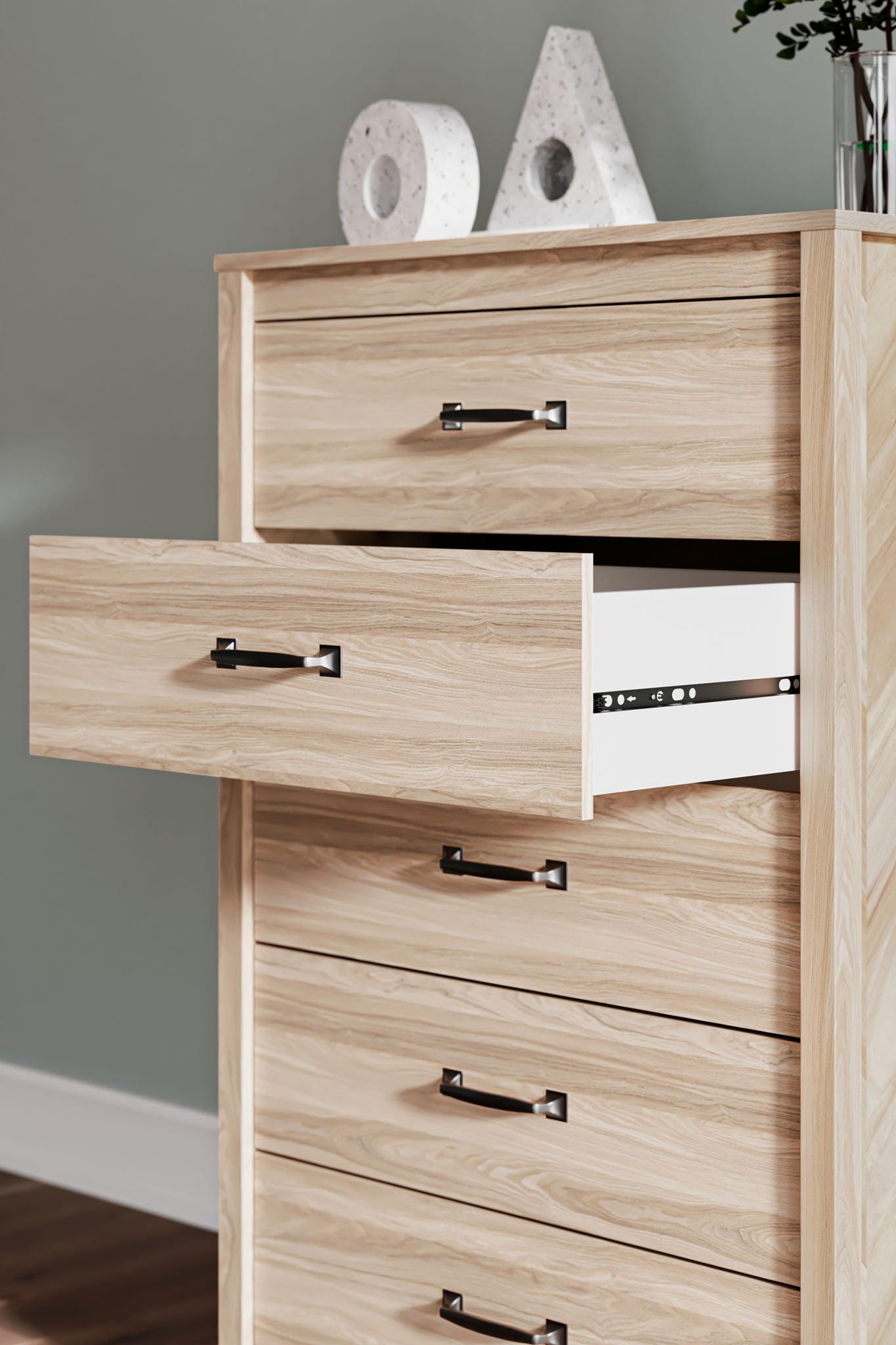 Battelle - Tan - Five Drawer Chest - Hornell Furniture Outlet