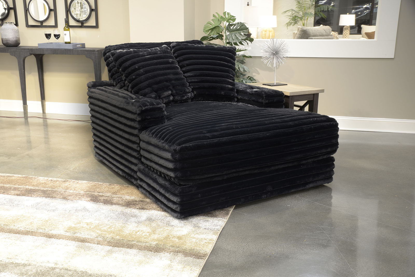 Comfrey - Chaise - Hornell Furniture Outlet