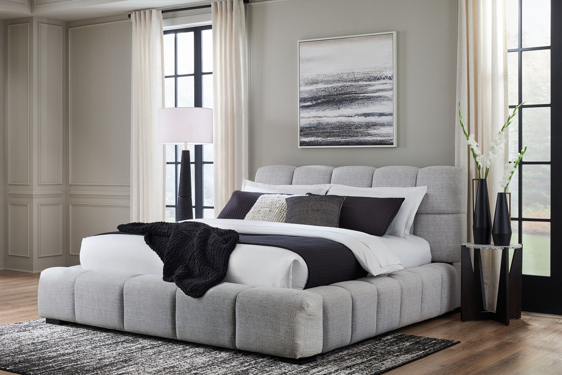 Grendusk - Upholstered Bed - Hornell Furniture Outlet
