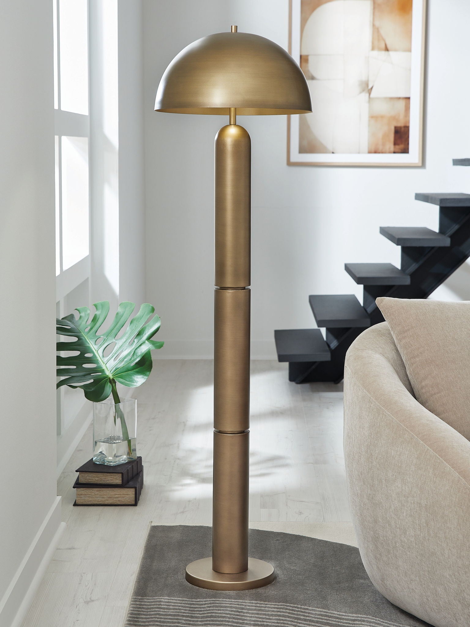 Wendfield - Metal Lamp - Hornell Furniture Outlet