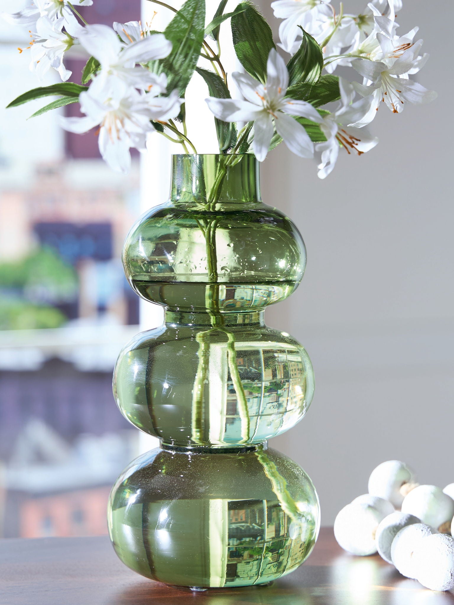 Renethorne - Vase - Hornell Furniture Outlet