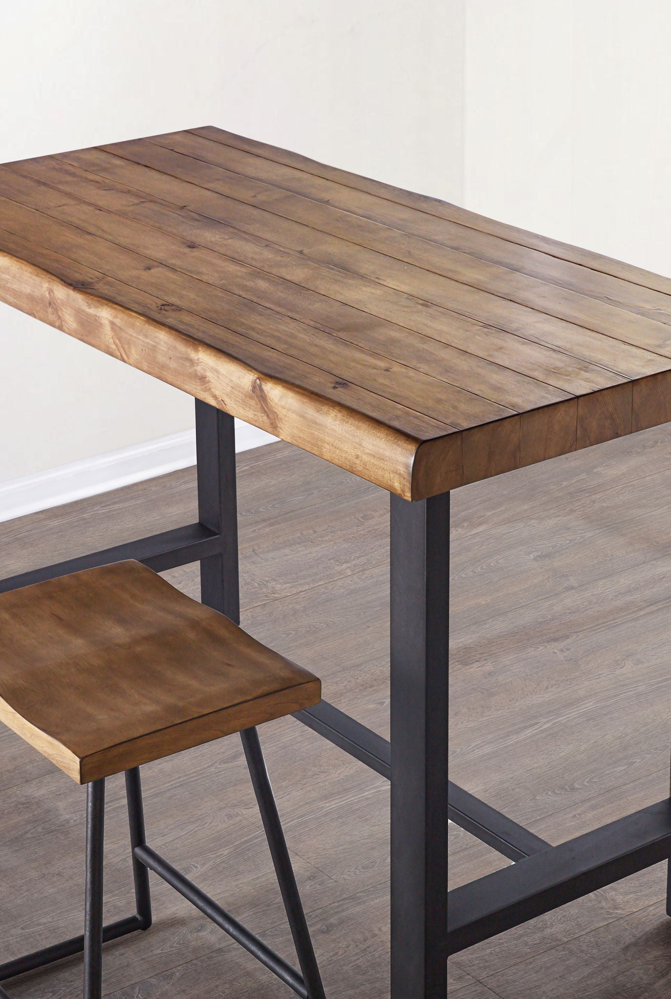 Landon - Counter Height Set - Hornell Furniture Outlet