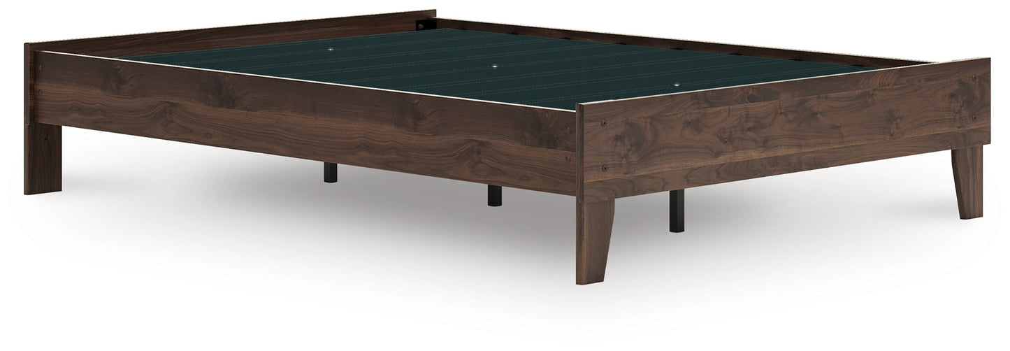 Calverson - Platform Bed - Hornell Furniture Outlet