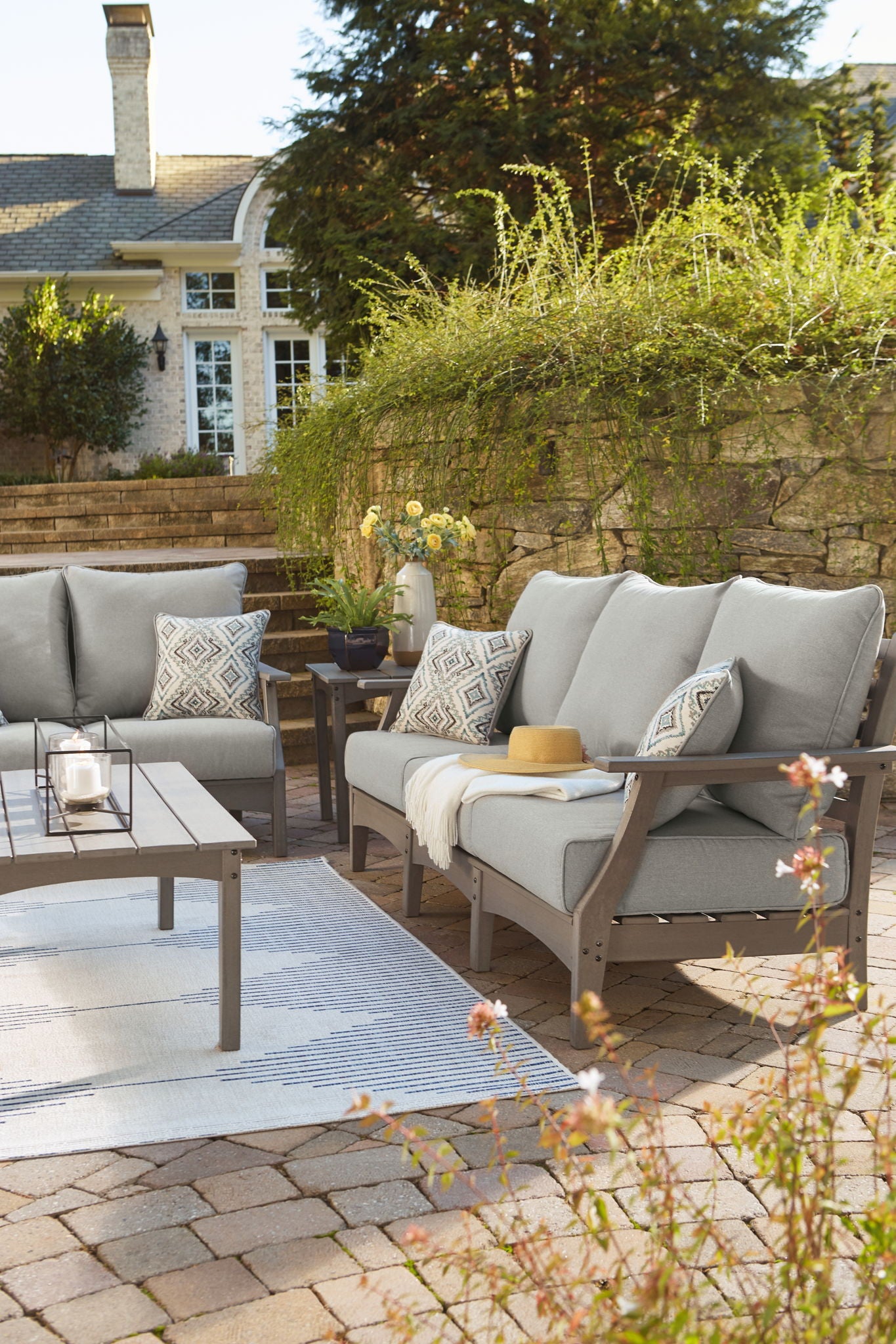 Visola - Gray - Sofa with Cushion - Hornell Furniture Outlet